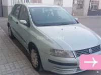Usado Fiat Stilo Dynamic 115 CV (84 kW) 2002 Verde Berlina