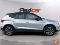 Usado Seat Arona FR 116 CV (85 kW) 2024 Gris SUV