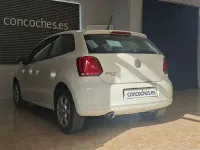Usado VW Polo Advance 90 CV (66 kW) 2012 Blanco Utilitario