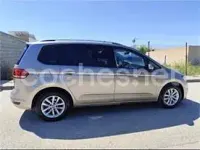 Usado VW Touran Advance 115 CV (84 kW) 2019 Beige Monovolumen