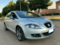 Usado Seat Leon Sport 140 CV (102 kW) 2006 Gris / plata Utilitario