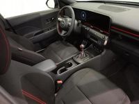 Usado Hyundai Kona N Line 129 CV (94 kW) 2025 Gris/plata SUV