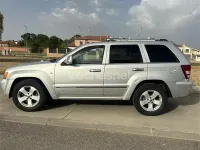 Usado Jeep Grand Cherokee Overland 218 CV (160 kW) 2010 Gris / plata SUV