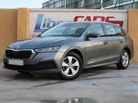 Usado Skoda Octavia Ambition 150 CV (110 kW) 2022 Gris Familiar