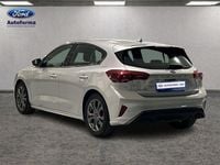 Używany Ford Focus ST-Line 125 KM (91 kW) 2023 Biały Sedan/Limuzyna