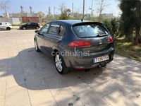 Usado Seat Leon Stylance 140 CV (102 kW) 2007 Gris / plata Utilitario