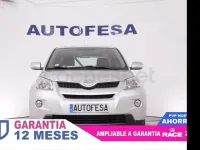 Usado Toyota Urban Cruiser Active 100 CV (73 kW) 2009 Gris / plata Utilitario