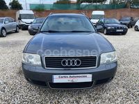 Usado Audi A6 Sport 170 CV (125 kW) 2002 Gris / plata Familiar