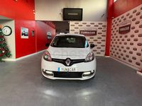 Usado Renault Scénic III Dynamique 110 CV (80 kW) 2014 Blanco Monovolumen