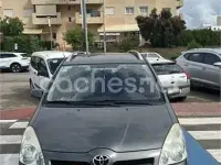Usado Toyota Corolla Verso Sol 116 CV (85 kW) 2004 Gris / plata Monovolumen