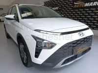 Usado Hyundai Bayon 100 CV (73 kW) 2022 Blanco SUV