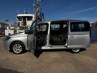 Usado VW Caddy Maxi 122 CV (89 kW) 2024 Plateado Monovolumen