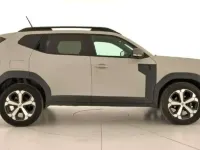 Usado Dacia Duster Journey 131 CV (96 kW) 2025 Gris SUV