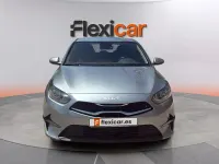 Usado Kia Ceed 136 CV (100 kW) 2023 Gris Utilitario