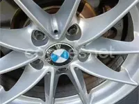 Usado BMW 318 143 CV (105 kW) 2011 Negro Familiar