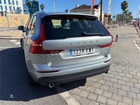 Usado Volvo XC60 Momentum 150 CV (110 kW) 2019 Gris / plata SUV