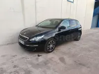 Usado Peugeot 308 Style 115 CV (84 kW) 2015 Negro Berlina