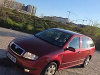 Usado Skoda Fabia Comfort 75 CV (55 kW) 2002 Burdeos Familiar