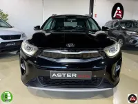 Usado Kia Stonic 100 CV (73 kW) 2019 Negro SUV