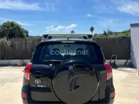 Usado Toyota RAV4 Executive 136 CV (100 kW) 2007 Negro SUV