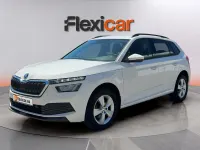 Usado Skoda Kamiq Active 95 CV (69 kW) 2020 Blanco SUV