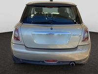 Usado Mini Cooper D 110 CV (80 kW) 2007 Beige Utilitario