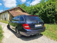 Usado Mercedes C200 136 CV (100 kW) 2012 Azul Familiar