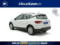 Usado Seat Arona Style 110 CV (80 kW) 2023 Blanco SUV