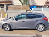 Usado Ford Focus Trend 115 CV (84 kW) 2011 Beige Berlina