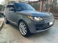 Usado Land Rover Range Rover Vogue 258 CV (189 kW) 2015 Gris / plata SUV