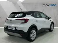 Usado Renault Captur Equilibre 91 CV (66 kW) 2023 Blanco SUV