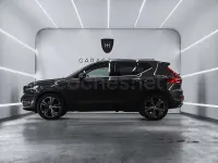 Usado Volvo XC40 Inscription 150 CV (110 kW) 2019 Gris / plata SUV