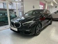 Usado BMW 118 136 CV (100 kW) 2022 Negro Utilitario