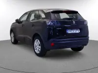 Usado Peugeot 3008 Active 130 CV (95 kW) 2021 Negro SUV