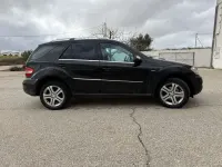 Käytetty Mercedes ML300 204 HP (150 kW) 2010 Musta Katumaasturi