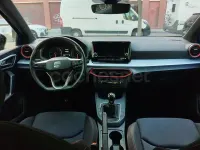 Usado Seat Ibiza FR 110 CV (80 kW) 2022 Azul Utilitario