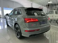 Usado Audi Q5 Ambiente 340 CV (250 kW) 2021 Gris SUV