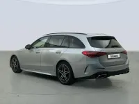 Usado Mercedes 220 200 CV (147 kW) 2025 Gris plata Familiar