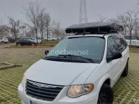 Usado Chrysler Grand Voyager Limited 174 CV (127 kW) 2007 Blanco Monovolumen