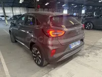 Usado Ford Puma Titanium 125 CV (91 kW) 2024 Gris / plata SUV
