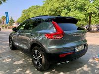 Usado Volvo XC40 R-Design 190 CV (139 kW) 2018 Gris / plata SUV
