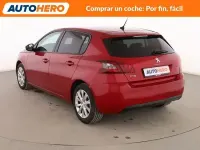 Usado Peugeot 308 Style 110 CV (80 kW) 2019 Rojo Berlina
