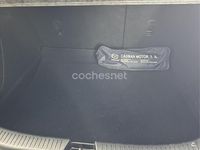 Usado Mazda 3 Sportive 109 CV (80 kW) 2006 Gris / plata Berlina