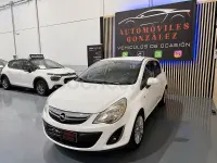 Usado Opel Corsa Selective 75 CV (55 kW) 2013 Blanco Utilitario