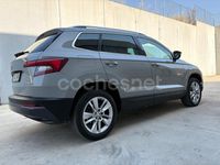Usado Skoda Karoq Ambition 150 CV (110 kW) 2018 Gris / plata SUV