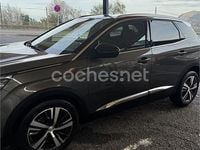 Usado Peugeot 3008 Allure 150 CV (110 kW) 2016 Verde Berlina