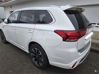 Usado Mitsubishi Outlander P-HEV 203 CV (149 kW) 2016 Blanco SUV