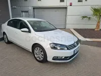 Usado VW Passat Advance 140 CV (102 kW) 2013 Blanco Berlina