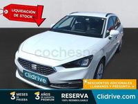 Usado Seat Leon Style 115 CV (84 kW) 2021 Blanco Familiar