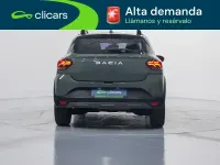 Usado Dacia Sandero Expression 100 CV (73 kW) 2023 Verde